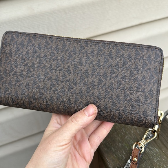 Michael Kors Emilia satchel and Wallet Set-nwt - Picture 15 of 17